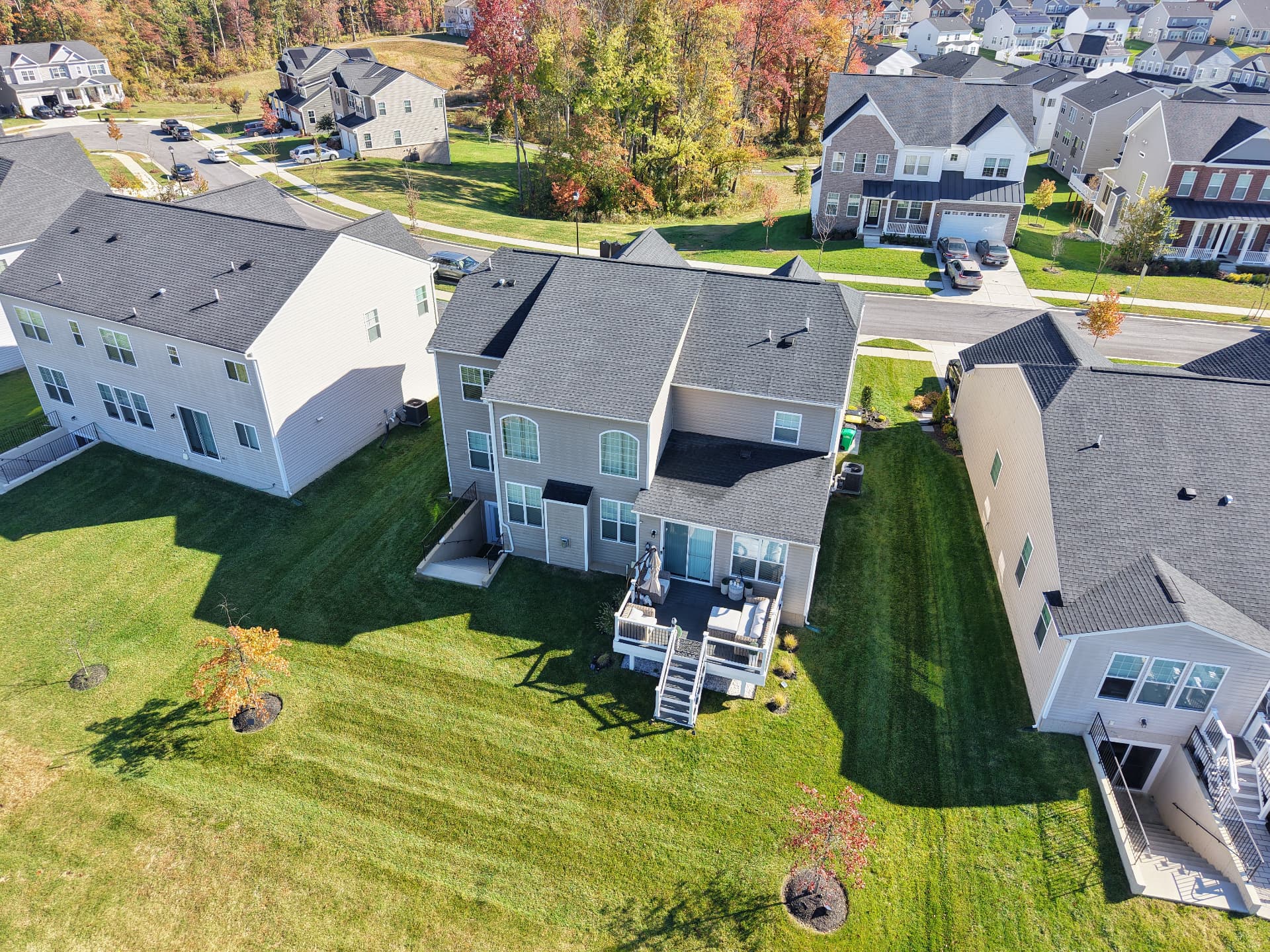 Backyard and deck of a Glenn Dale, Maryland home, photographed from above